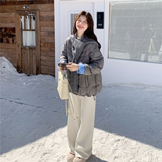 欧货2025冬休闲百搭毛线围脖90白鸭绒羽绒服女中长款连帽显瘦外套，女装羽绒服，艾米莉亚