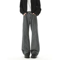 灰色