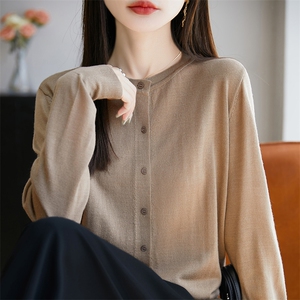 精纺细纱针织防晒开衫女披肩外搭配吊带裙子2025新款高级感上衣薄图片
