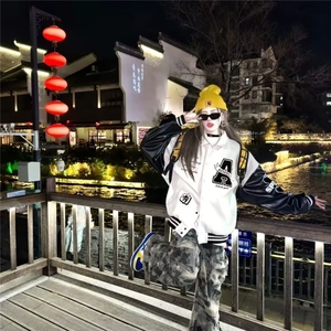 W501-P59 美式复古棒球服外套春季新款翻领刺绣情侣立领夹克图片