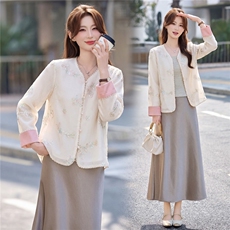 主推现货重工艺新款新中式春夏提花刺绣设计感时尚气质减龄两件套，女装套装/套裙，韩美纤衣