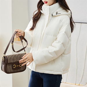 现货羽绒服女连帽新款短款小个子面包服时尚宽松休闲保暖轻暖外套图片