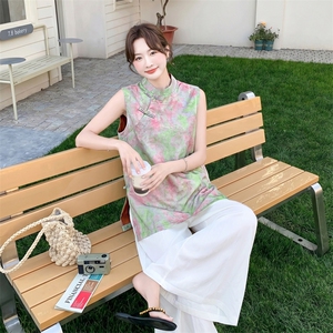 2026年夏季宽松型透气两件套不对称设计时尚潮流轻薄植物花卉印花图片