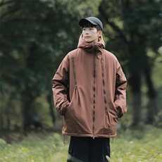 咖啡色