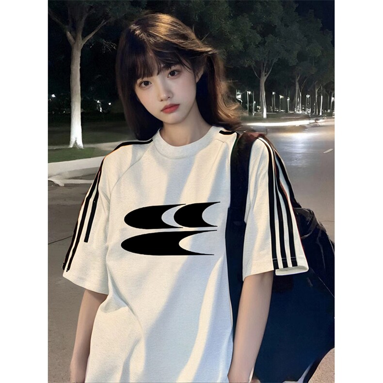 抖音得物高品质二开240克宽松纯棉美式潮牌三条杠织带短袖T恤图片