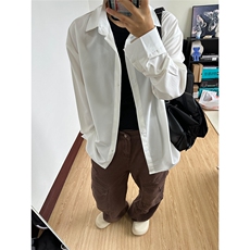 白色