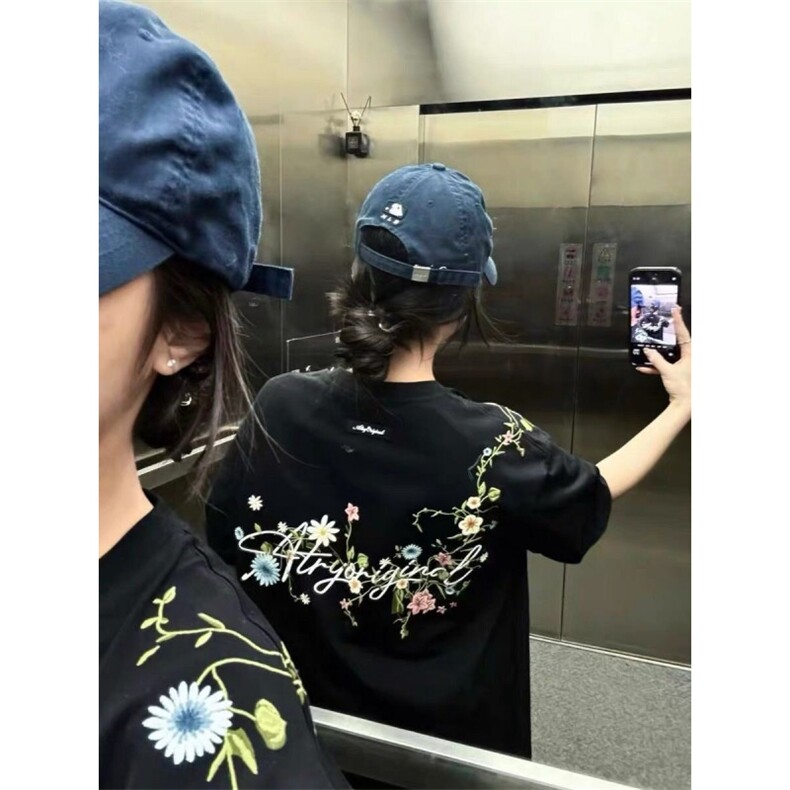 H0574-P35刺绣新款花植宽松大码短袖T恤女图片