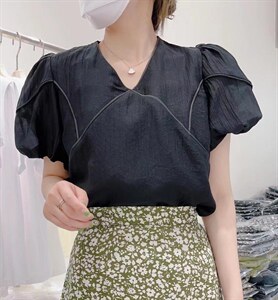 夏季泡泡袖上衣图片