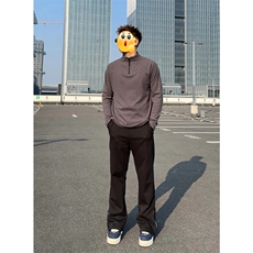 深咖色