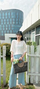 纯苎女装图片