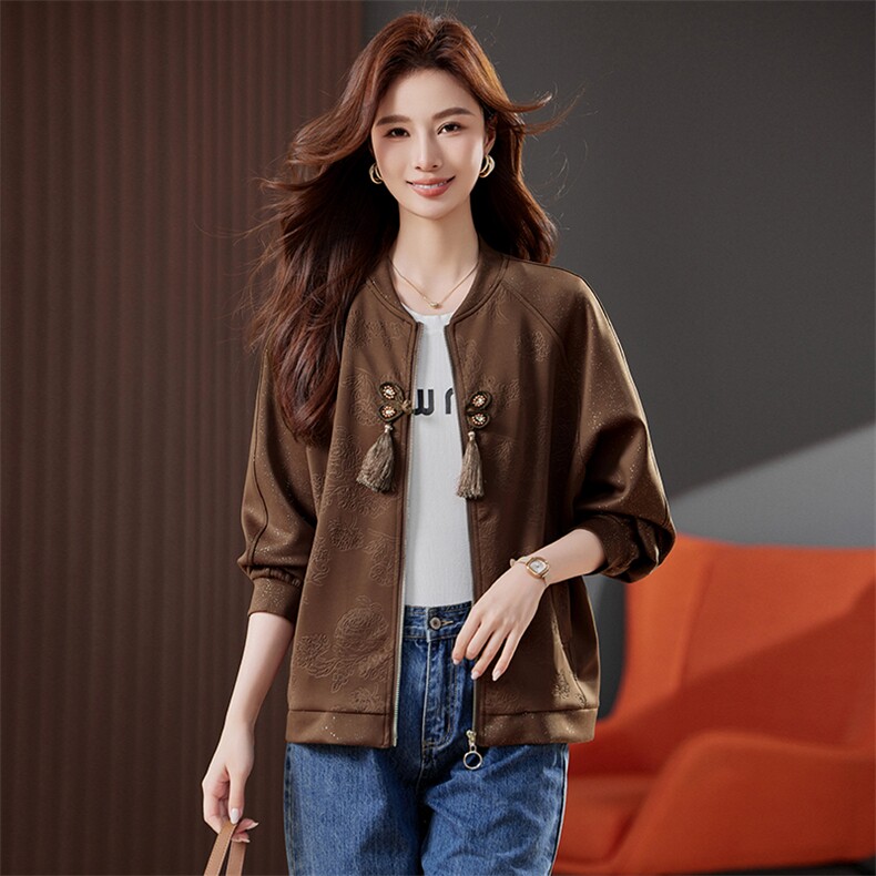 洋气提花短款外套女2025春秋新款妈妈宽松休闲百搭新中式夹克上衣，女装短外套，丽影随形