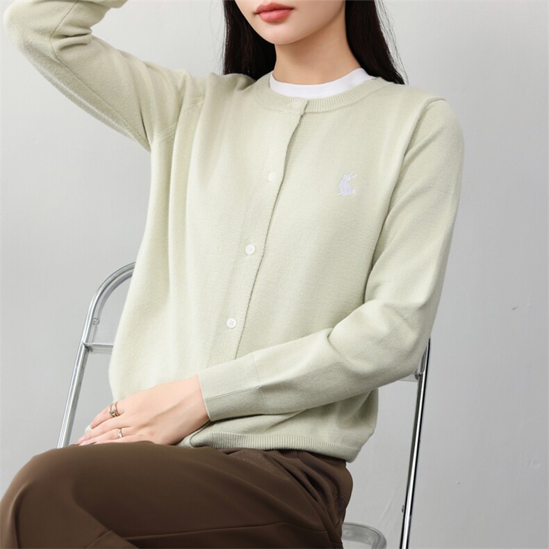 小黑兔刺绣开衫女新款宽松长袖外搭薄款毛衣外套,针织衫/毛衣,美莎羊绒
