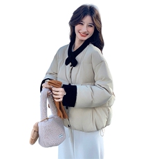 韩版撞色拼接羽绒服女短款冬季新款宽松显瘦面包服白鸭绒保暖外套，女装羽绒服，2C159
