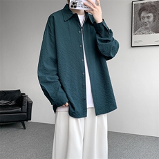 暗绿色