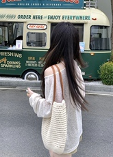 夏季镂空肌理感城市海岸风一字领罩衫轻薄斜肩防晒长袖T恤，女装T恤，湘姗