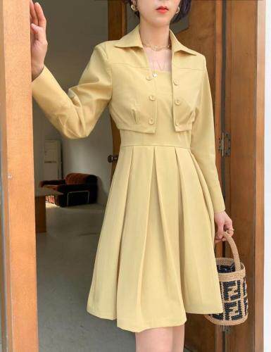 21春装新款两件套设计连衣裙 更多新款感谢关注141档，女装连衣裙，C