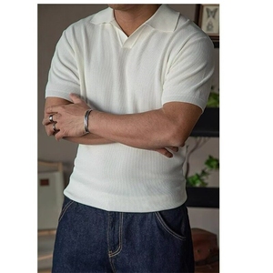 无品牌新款流行时尚百搭黑色V领针织短袖t恤男士修身半袖慵懒潮流图片