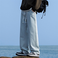 浅蓝色