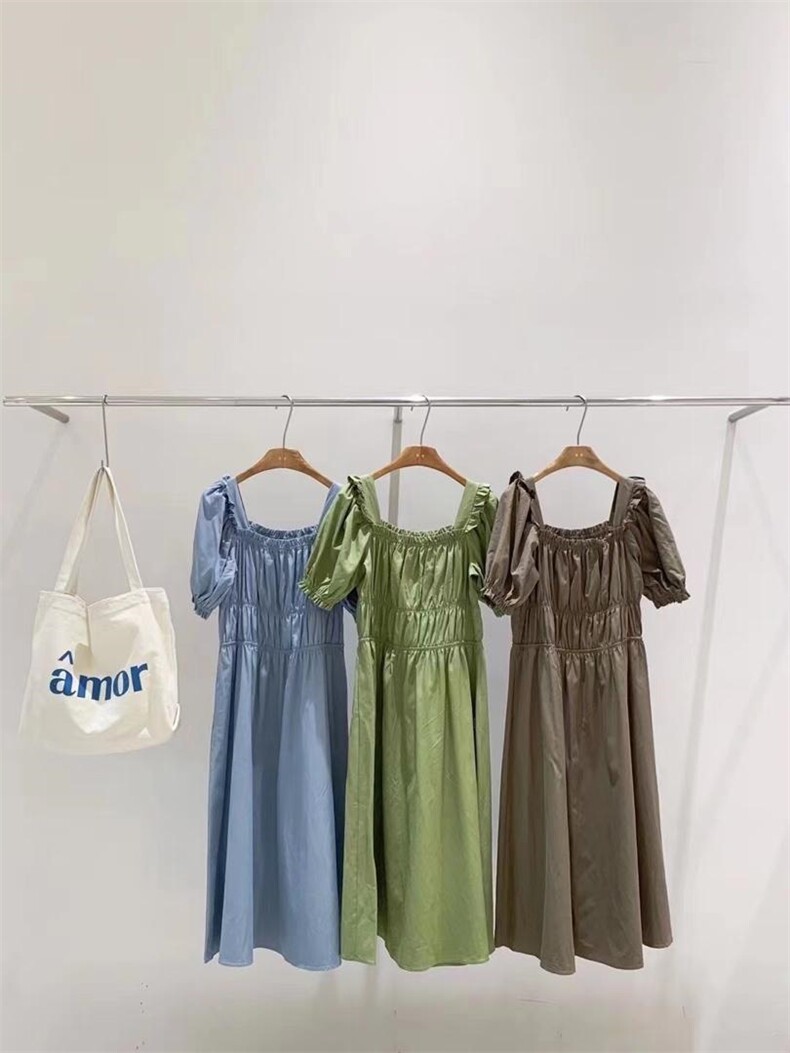 【现货】橡筋收褶连衣裙，女装连衣裙，里奈(5F)