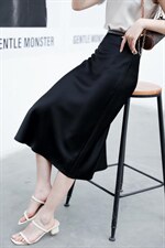 夏季新款半裙进口醋酸面料，女装半身裙，蘑菇扣