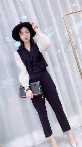 2021新款时尚潮流春装女装，女装，时尚名门