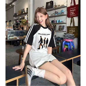 抖音得物品质二开240克宽松纯棉美式潮牌插肩三杠织带短袖T恤图片