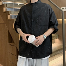 黑色