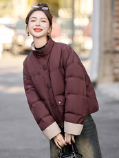 时尚拼色立领短款羽绒服女2025冬季小个子超好看面包服白鸭绒外套，女装羽绒服，沁沁公主