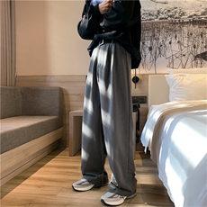 灰色