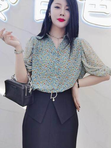 佳伶百色，女装，佳伶百色