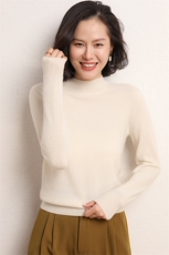 山羊绒秋冬显瘦半高领女打底衫保暖长袖套头，女装羊绒衫，五色羊羊绒