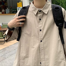 卡其色