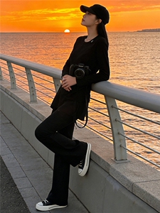 欧货时尚潮流套装女春新款气质显瘦圆领假两件长袖修身长裤两件套图片
