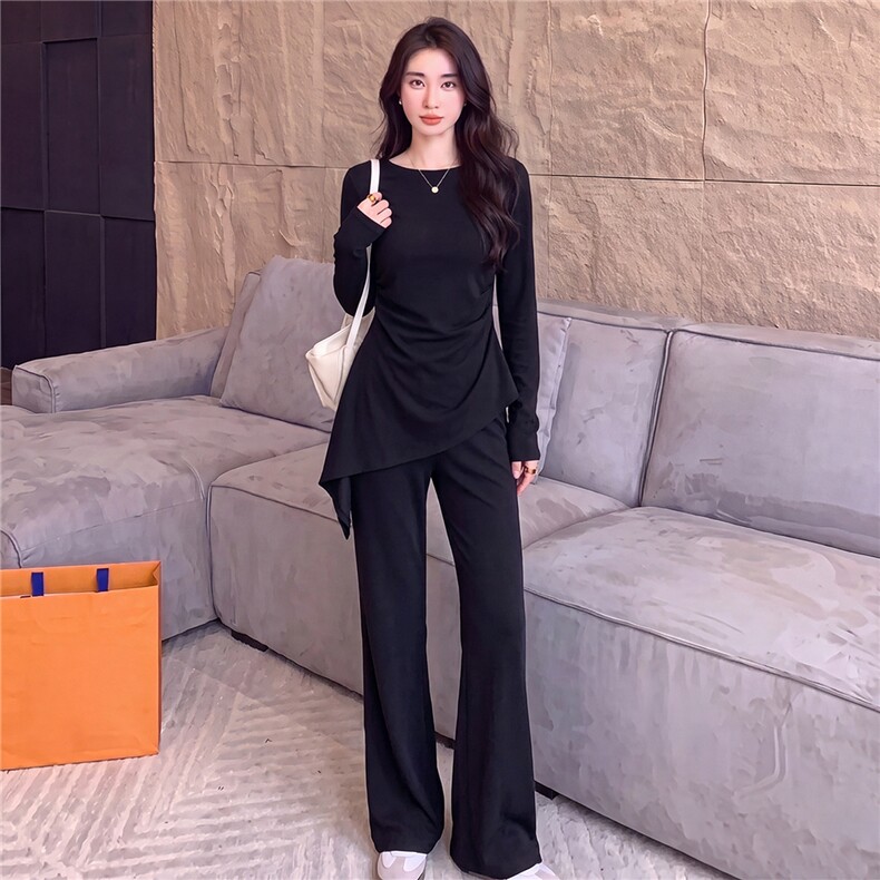 女春秋高级感穿搭一整套时尚气质套装不规则长袖上衣微喇裤两件套图片 女春秋高级感穿搭一整套时尚气质套装不规则长袖上衣微喇裤两件套图片
