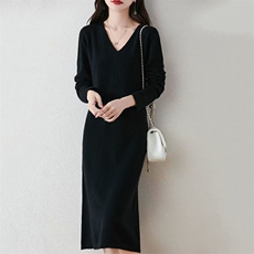 2025年秋季新款V领开叉针织长裙时尚休闲通勤百搭，女装连衣裙，萱芳婷羊绒