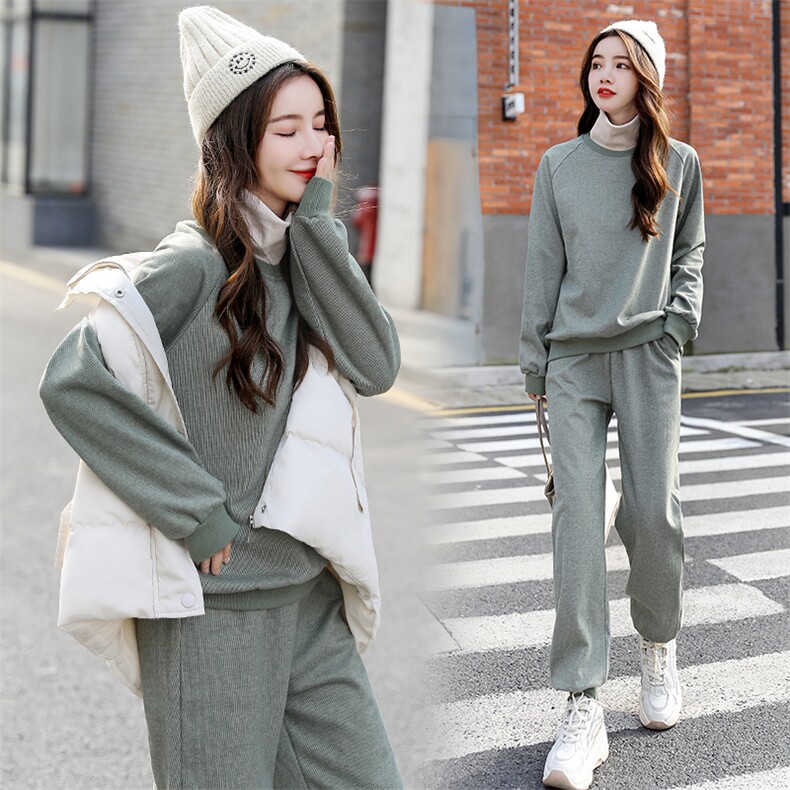 2020冬装新款棉服女短款韩版三件套马甲套装女图片