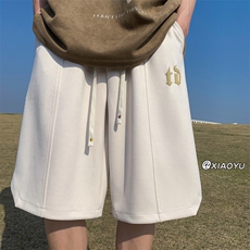 米白色