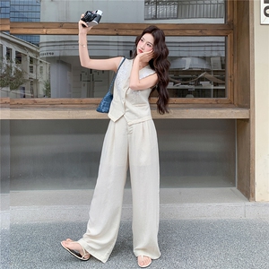 简约老钱风重工刺绣马甲阔腿裤套装女2026夏季显瘦超好看一整套图片