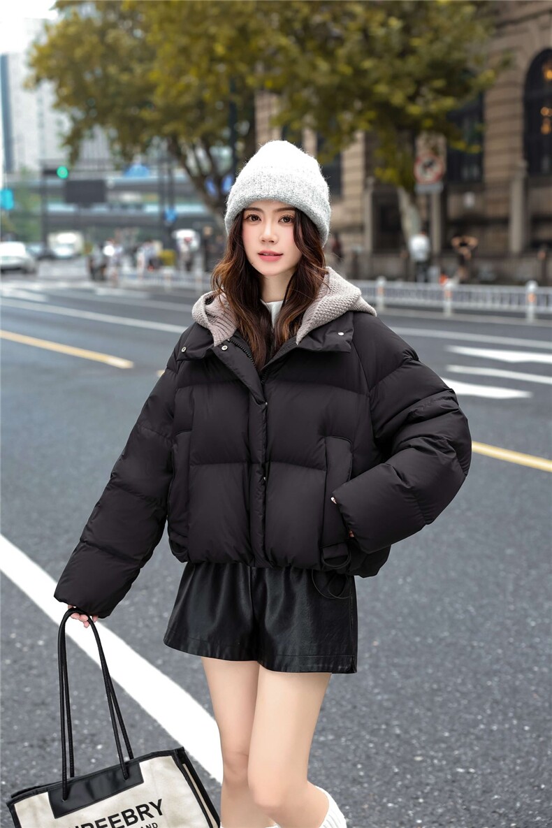 2025年秋季保暖厚款短款,女装羽绒服,牛米欧羽绒服工厂店