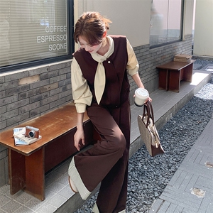 气质咖色马甲衬衫阔腿裤套装女春秋贵气感御姐穿搭俏皮活泼三件套图片