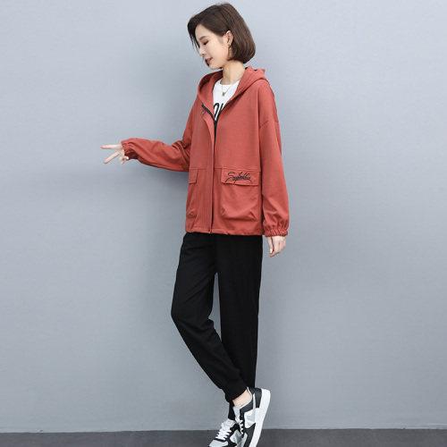 2022春季时尚简约大方气质优雅收腰显瘦休闲修身百搭潮流两件套，女装套装/套裙，丽影随形