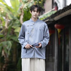 灰蓝色