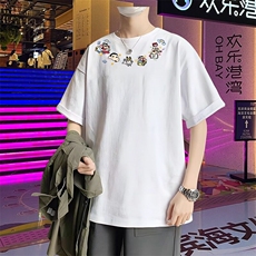 白色