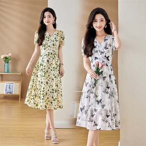 雪纺连衣裙夏季2024新款衣服大码女装超好看高端精致气质连身裙子图片