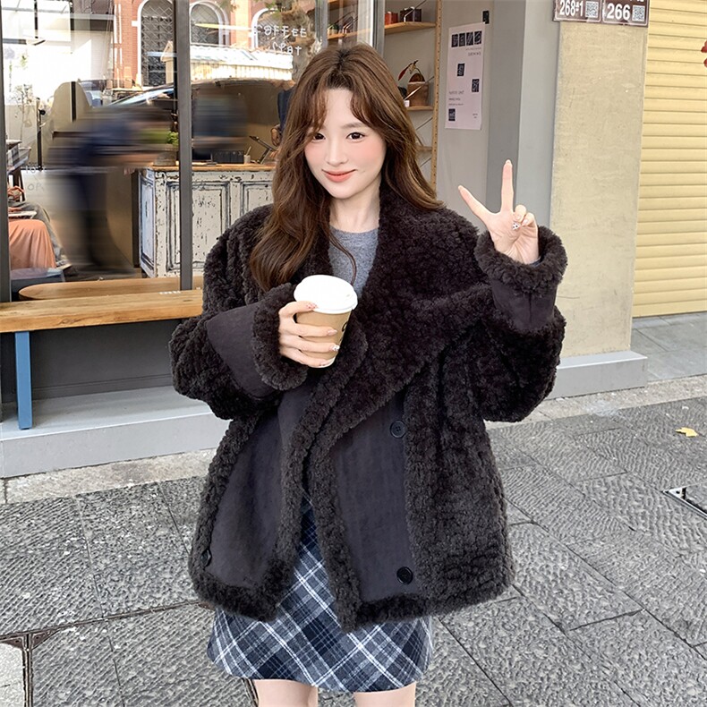 2025冬装新款皮毛一体休闲外套2B082-2252-p210k315,女装短外套,2B082