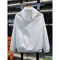 (网络图慎用有大货)轻奢欧货连帽外套小标LOGO上衣313B-A020-P75，女装短外套，星座313B