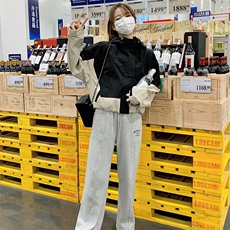 拼色连帽黑色工装外套女2024年春秋新款韩版设计感小个子夹克上衣，女装短外套，2C056