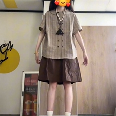 夏季穿搭一整套日系复古时尚小个子格子双排扣衬衫搭配咖色裤子，男装衬衫，星座1210-1