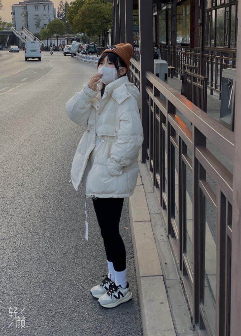 韩版收腰版羽绒服，女装羽绒服，玩美