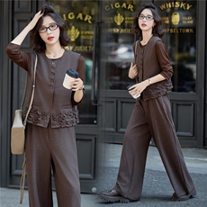 2025年秋季新款时尚气质木耳边马甲三件套，女装套装/套裙，慕依路